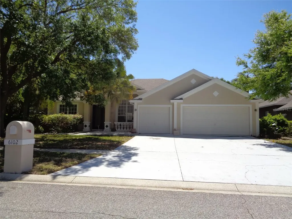 6102 Savoy Circle Lutz FL 33558