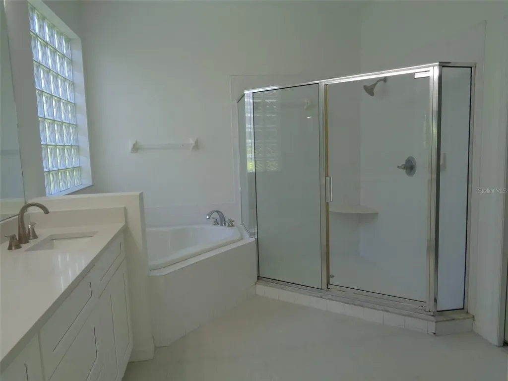 6102 Savoy Circle Lutz FL 33558