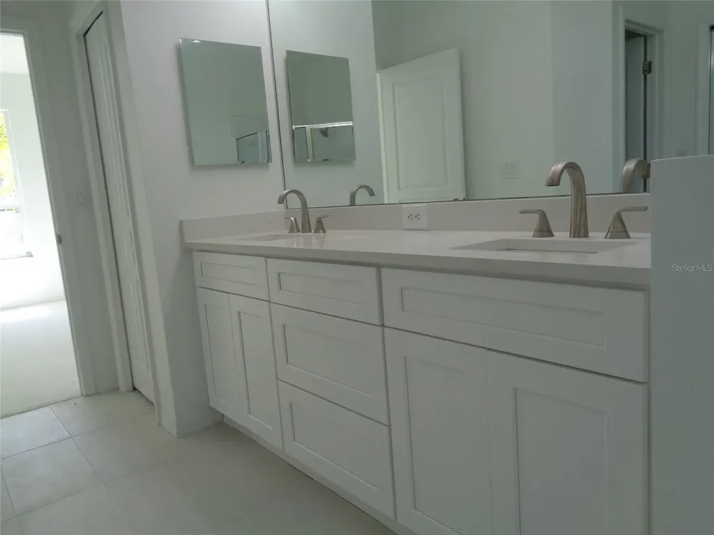 6102 Savoy Circle Lutz FL 33558