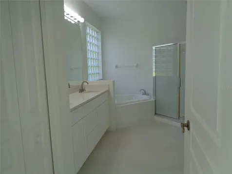 6102 Savoy Circle Lutz FL 33558