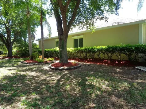 6102 Savoy Circle Lutz FL 33558