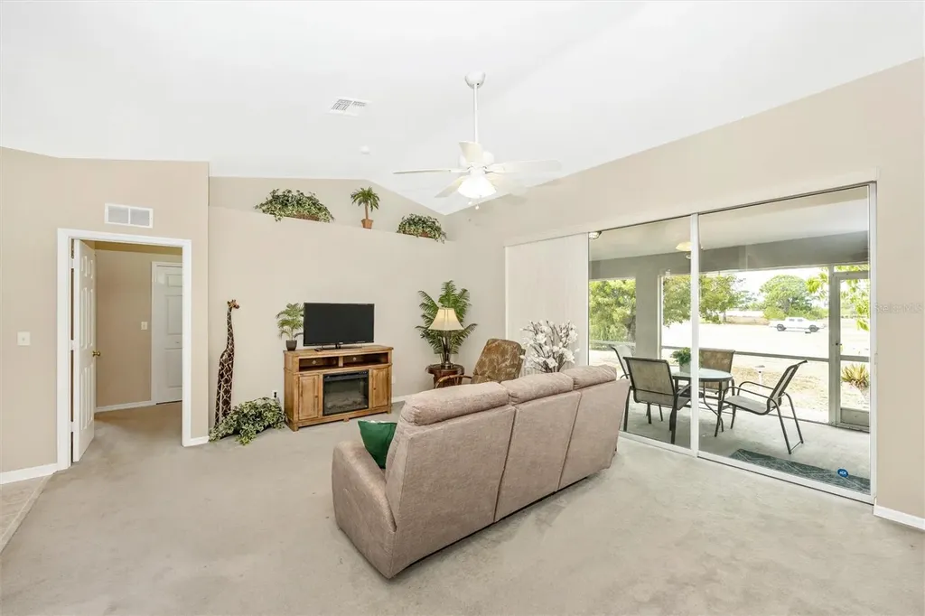 1308 NW 15th Place Cape Coral FL 33993