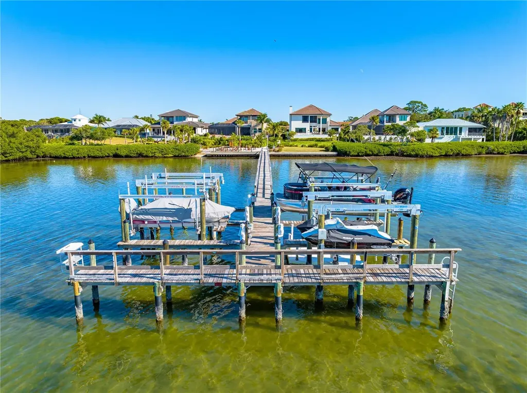 3929 Waypoint Avenue Osprey FL 34229