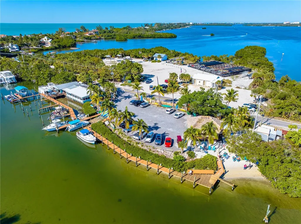 3929 Waypoint Avenue Osprey FL 34229