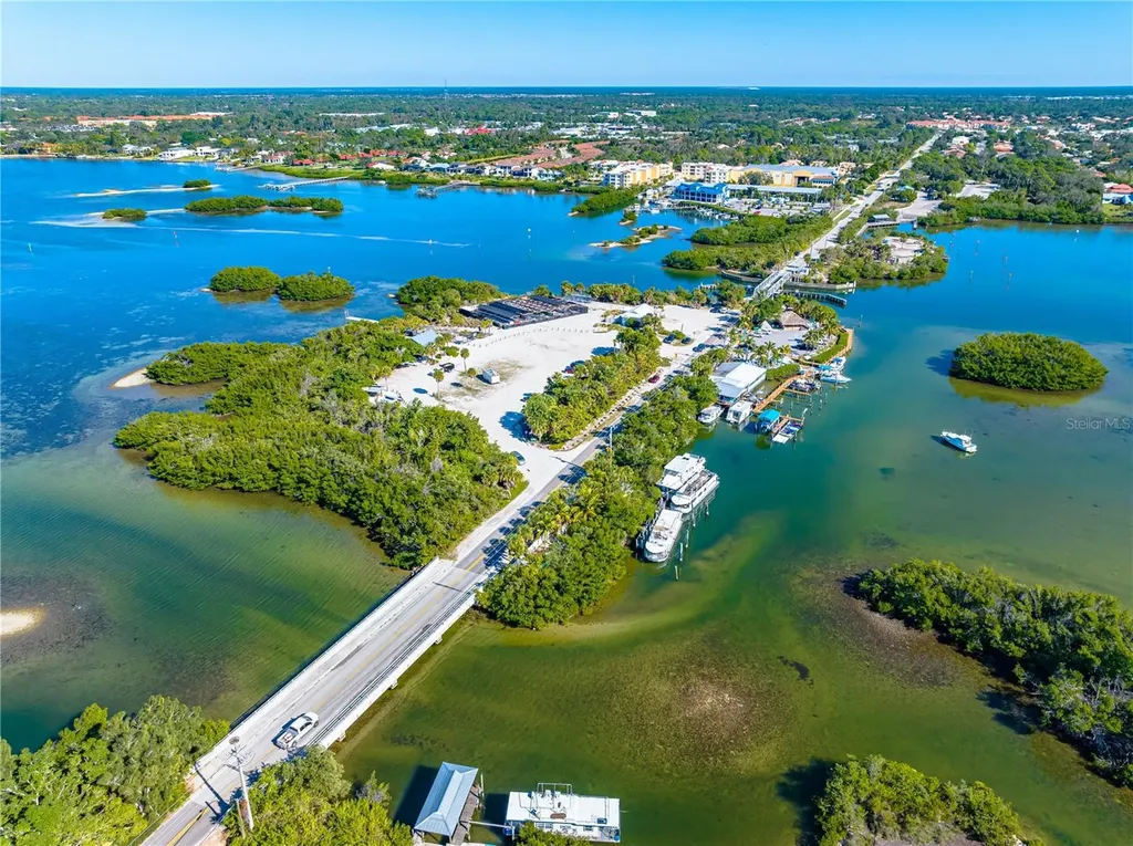 3929 Waypoint Avenue Osprey FL 34229