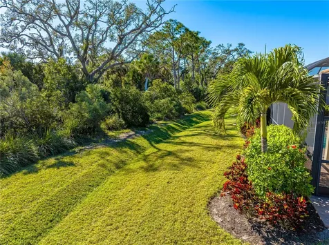 3929 Waypoint Avenue Osprey FL 34229