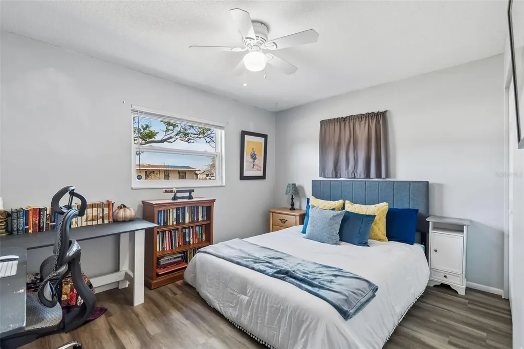 6882 62nd Avenue N Pinellas Park FL 33781