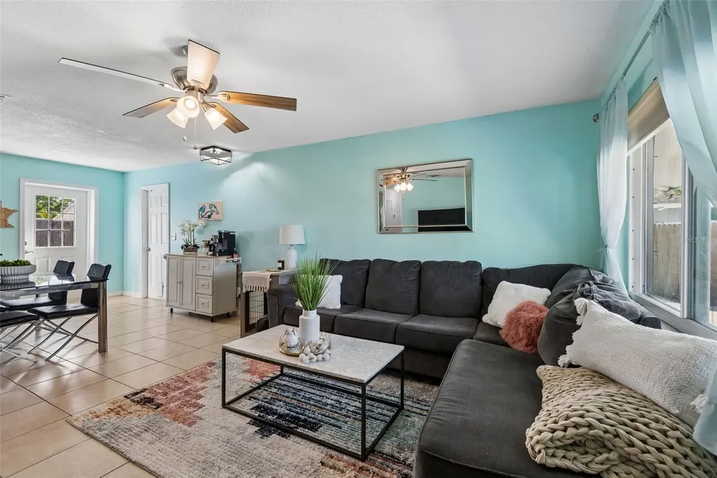 6882 62nd Avenue N Pinellas Park FL 33781