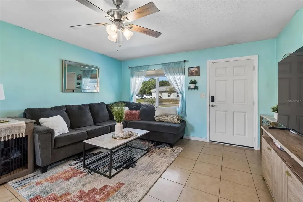 6882 62nd Avenue N Pinellas Park FL 33781