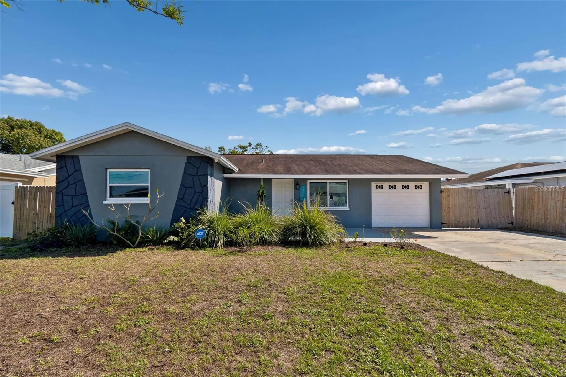 6882 62nd Avenue N Pinellas Park FL 33781