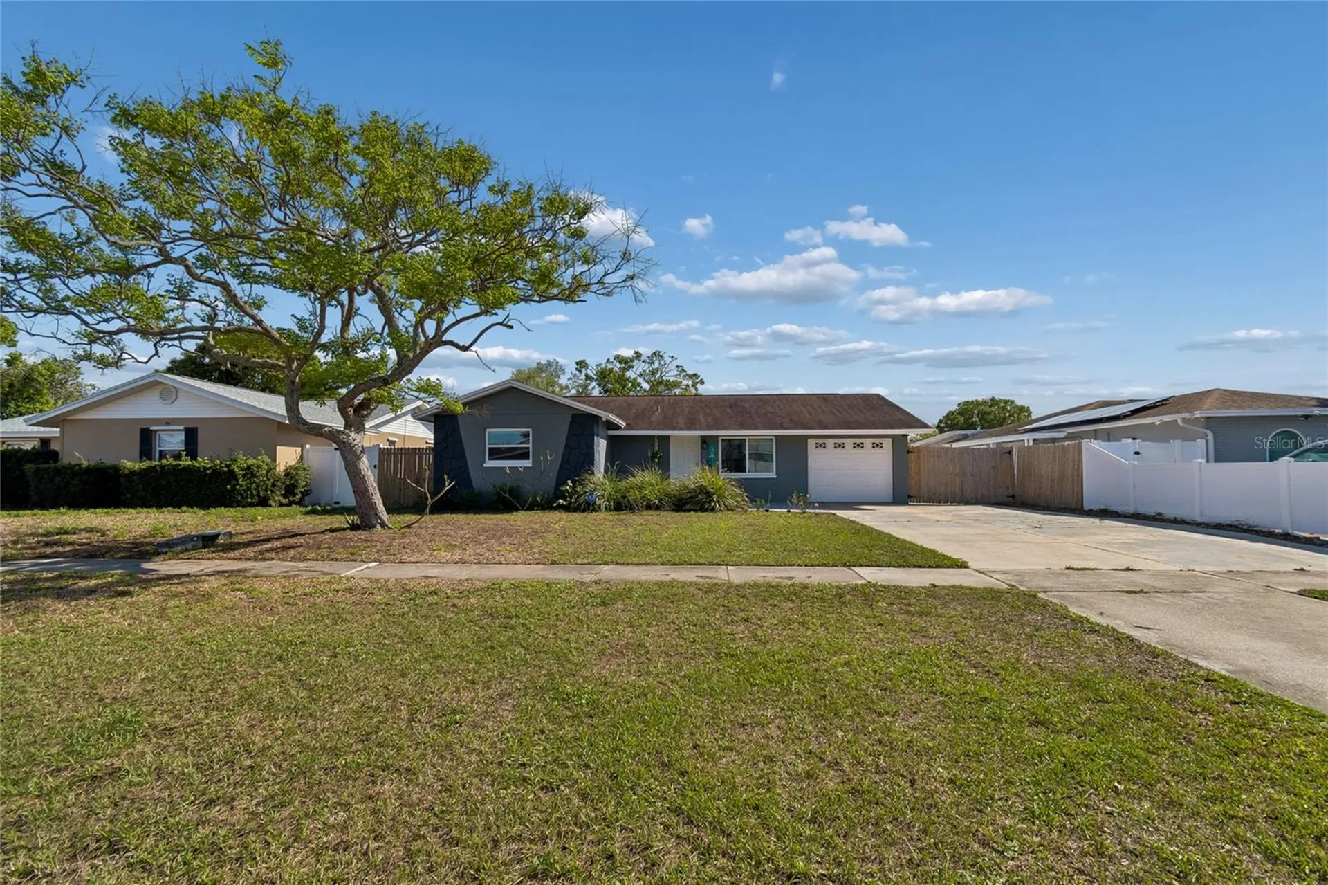 6882 62nd Avenue N Pinellas Park FL 33781