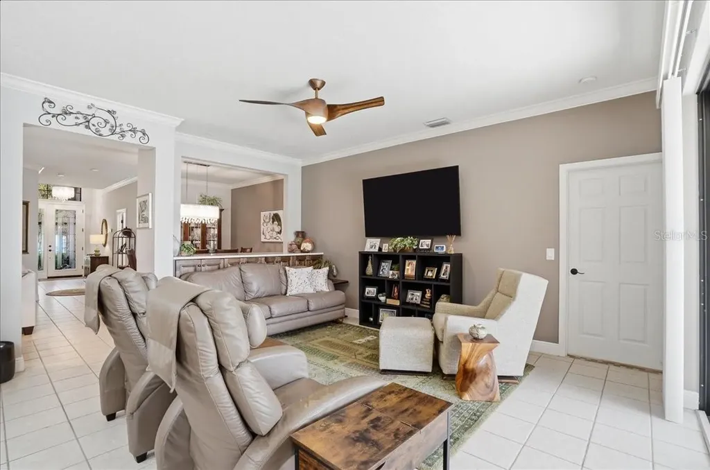 8205 Stirling Falls Circle Sarasota FL 34243