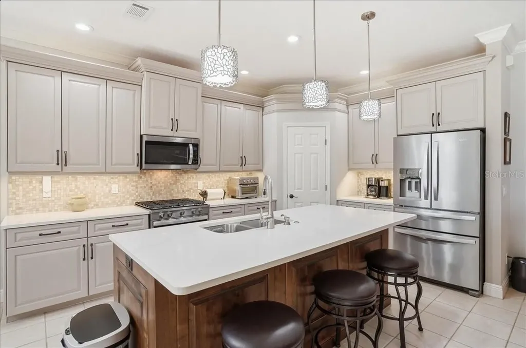 8205 Stirling Falls Circle Sarasota FL 34243