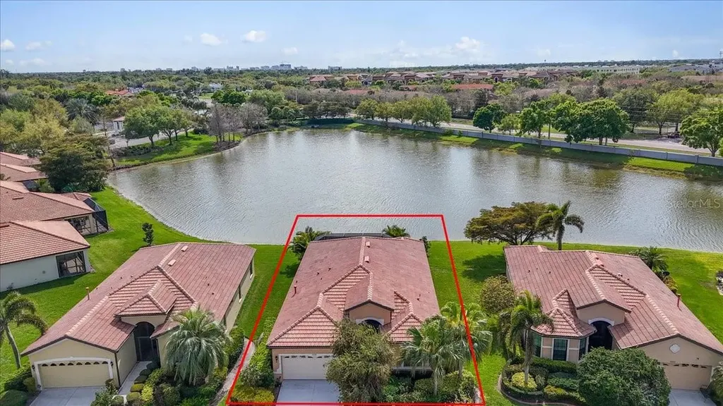 8205 Stirling Falls Circle Sarasota FL 34243
