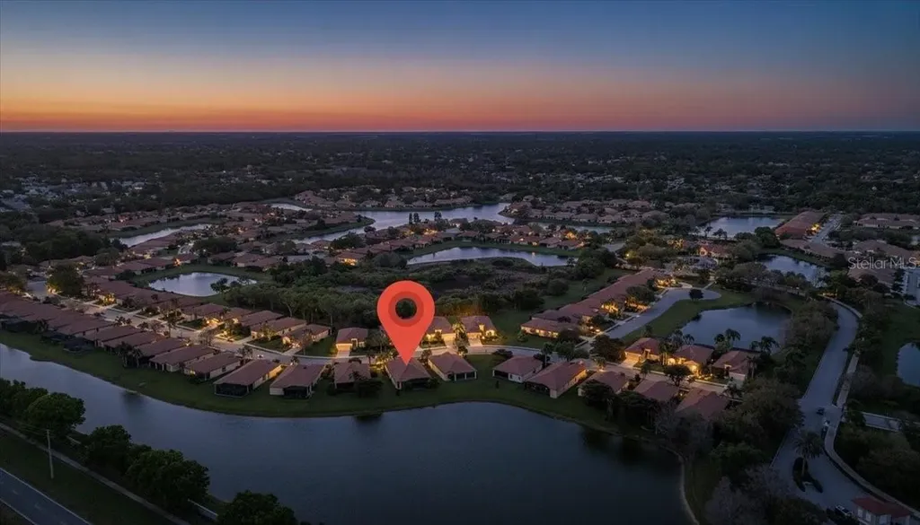 8205 Stirling Falls Circle Sarasota FL 34243