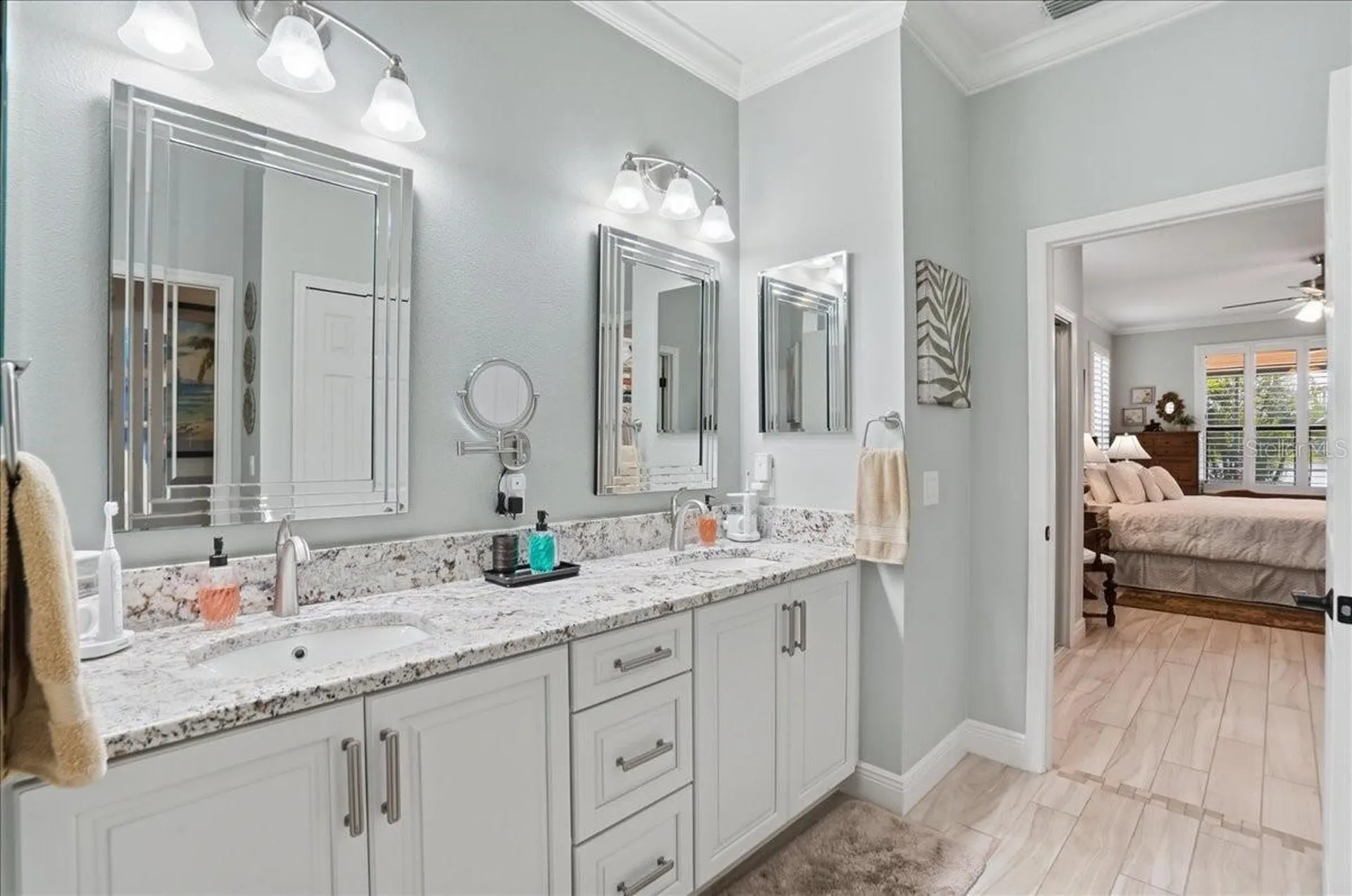 8205 Stirling Falls Circle Sarasota FL 34243