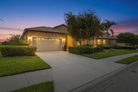 8205 Stirling Falls Circle Sarasota FL 34243