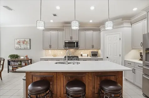 8205 Stirling Falls Circle Sarasota FL 34243