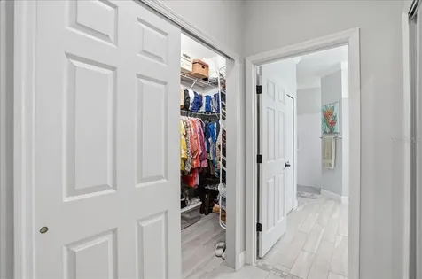 8205 Stirling Falls Circle Sarasota FL 34243