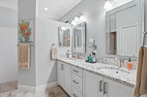 8205 Stirling Falls Circle Sarasota FL 34243