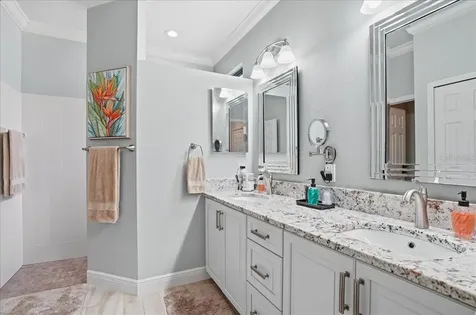 8205 Stirling Falls Circle Sarasota FL 34243