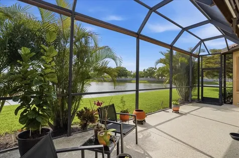 8205 Stirling Falls Circle Sarasota FL 34243