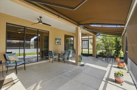 8205 Stirling Falls Circle Sarasota FL 34243