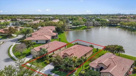 8205 Stirling Falls Circle Sarasota FL 34243