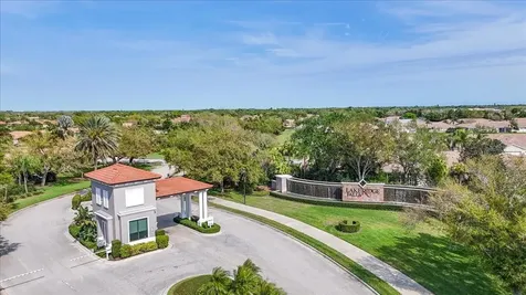 8205 Stirling Falls Circle Sarasota FL 34243