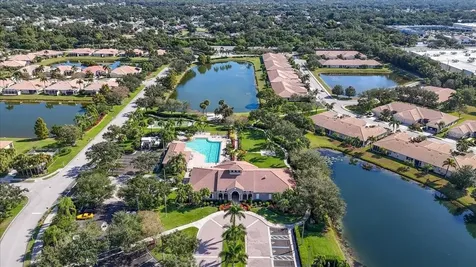 8205 Stirling Falls Circle Sarasota FL 34243