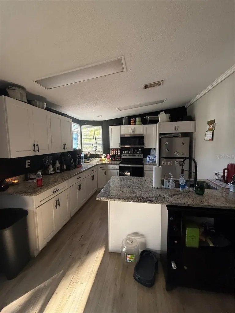 8602 Treasure Island Road Leesburg FL 34788