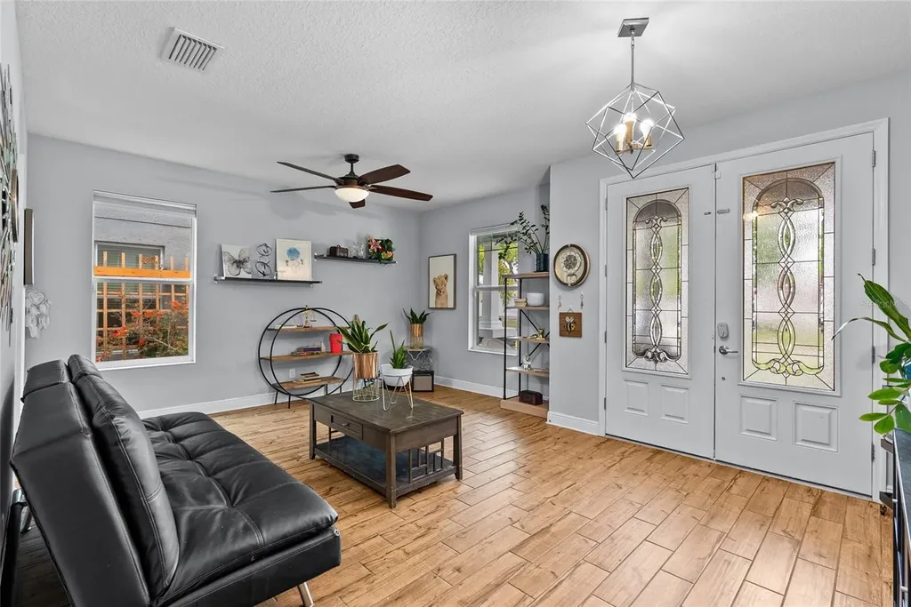 7430 71st Avenue N Pinellas Park FL 33781