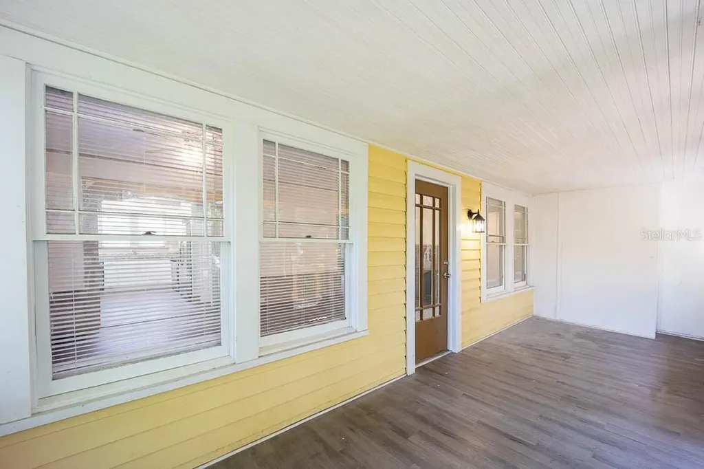 735 Montreville Avenue Deland FL 32724