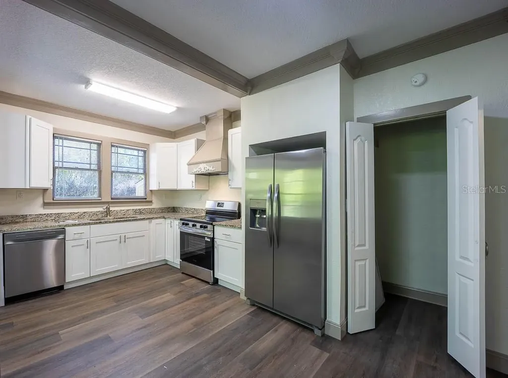735 Montreville Avenue Deland FL 32724