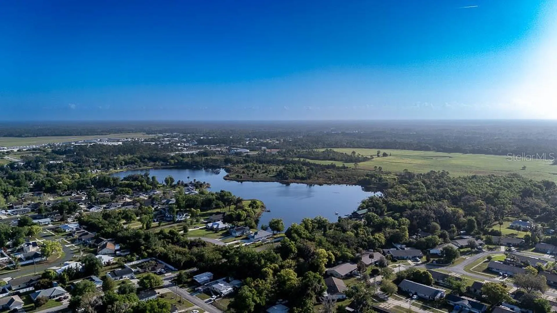 735 Montreville Avenue Deland FL 32724