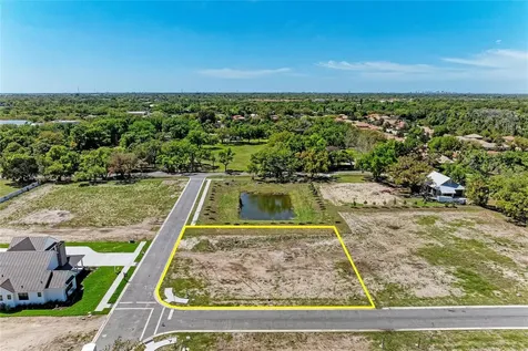 6610 Lyla Lane Sarasota FL 34241