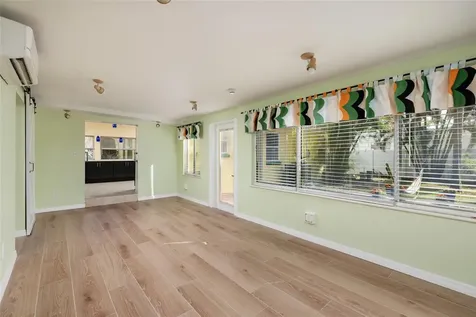 4804 29th Avenue S Gulfport FL 33711