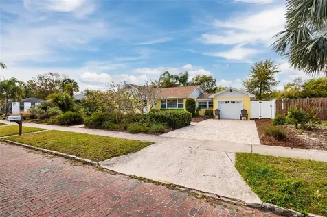4804 29th Avenue S Gulfport FL 33711