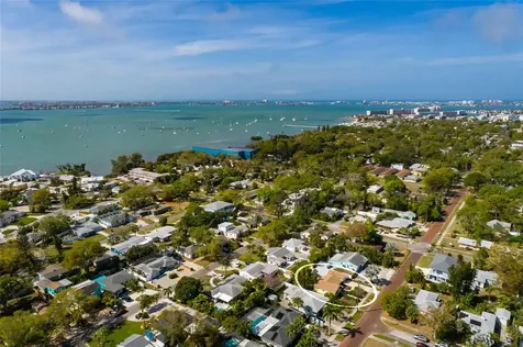 4804 29th Avenue S Gulfport FL 33711