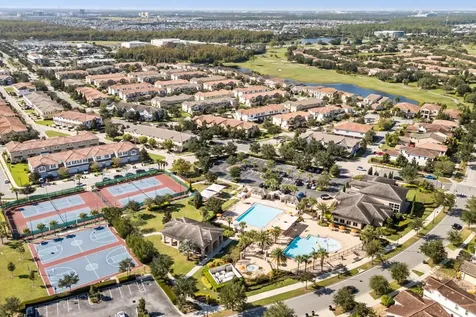 10151 Henbury Street Orlando FL 32832
