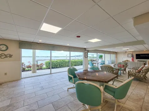 3606 S Peninsula Drive Port Orange FL 32127