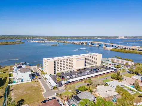 3606 S Peninsula Drive Port Orange FL 32127