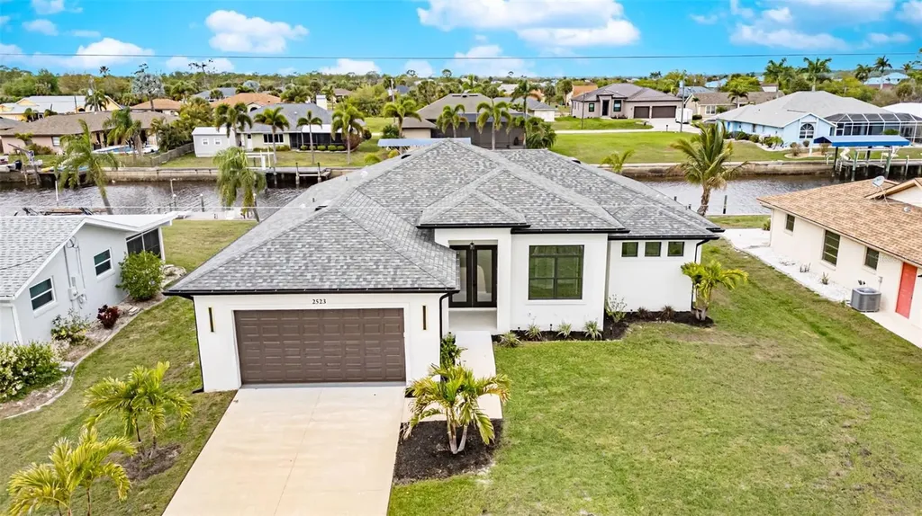 2523 Dixon Terrace Port Charlotte FL 33981