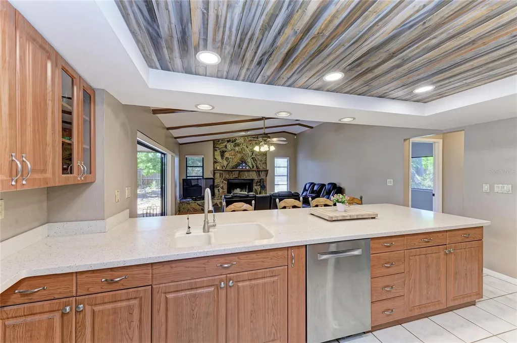 108 70th Street NW Bradenton FL 34209