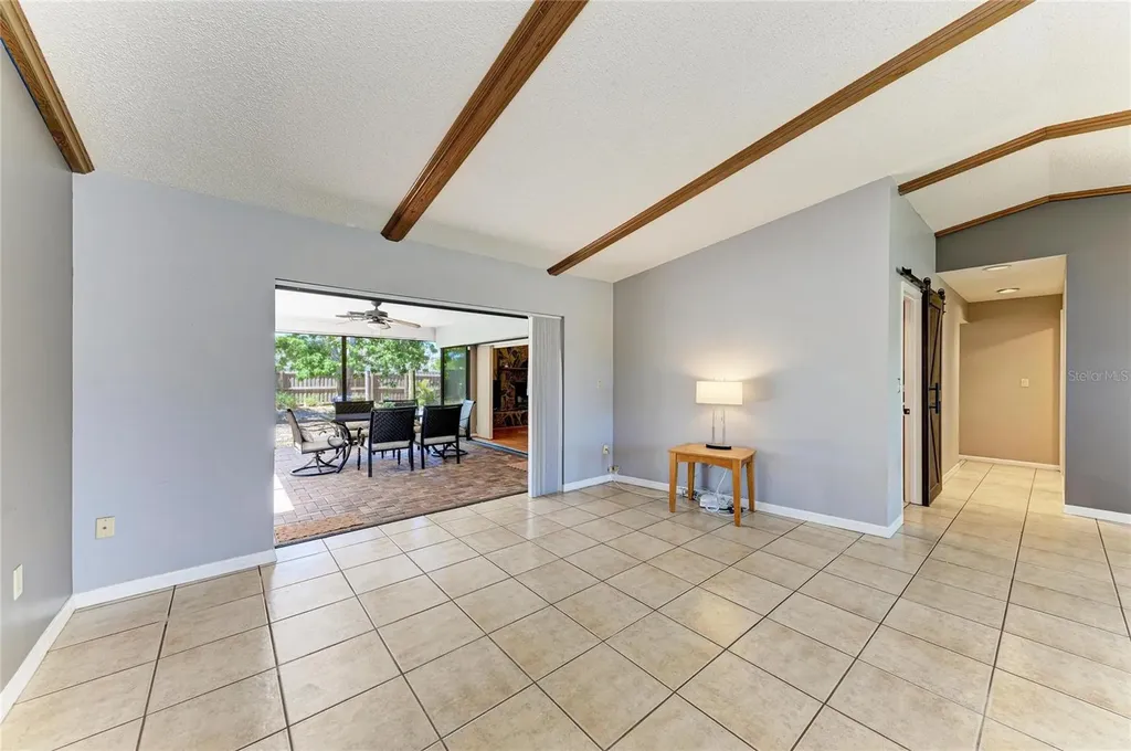 108 70th Street NW Bradenton FL 34209