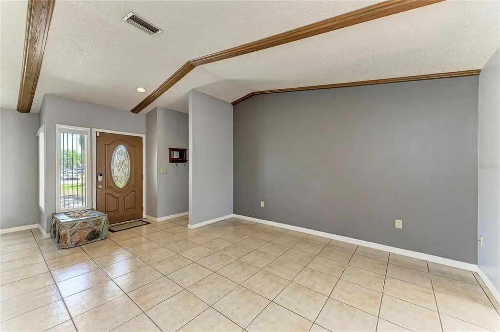 108 70th Street NW Bradenton FL 34209