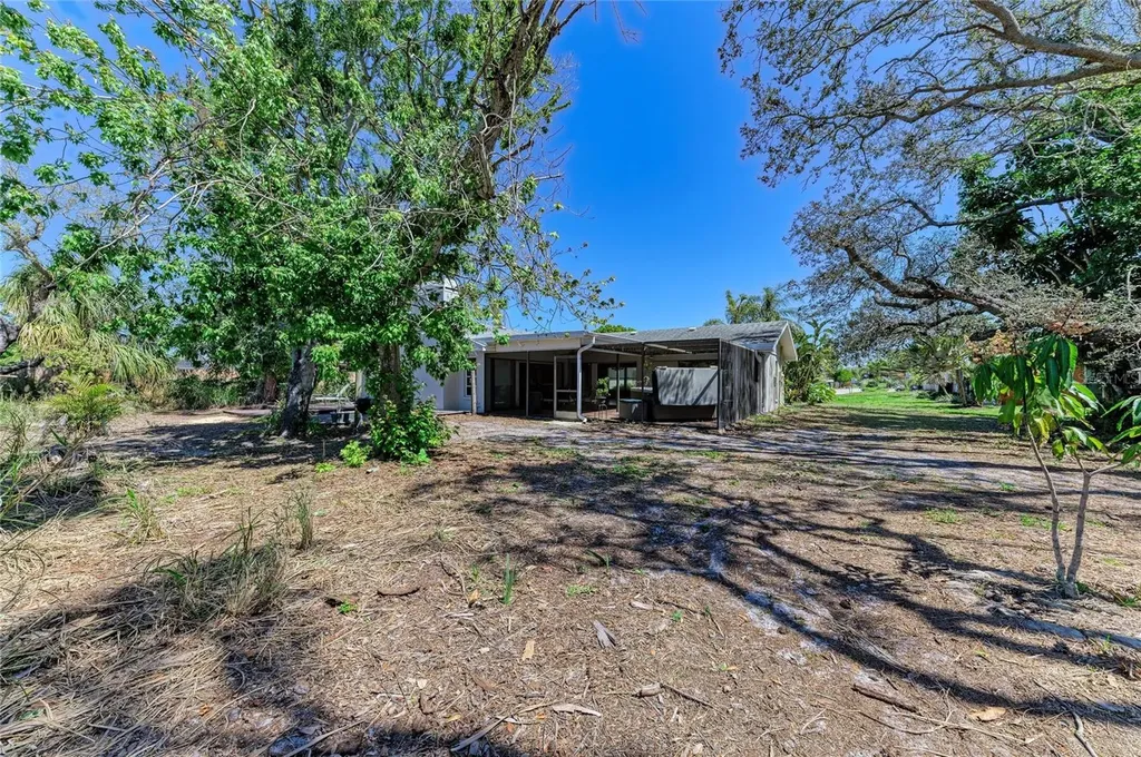 108 70th Street NW Bradenton FL 34209
