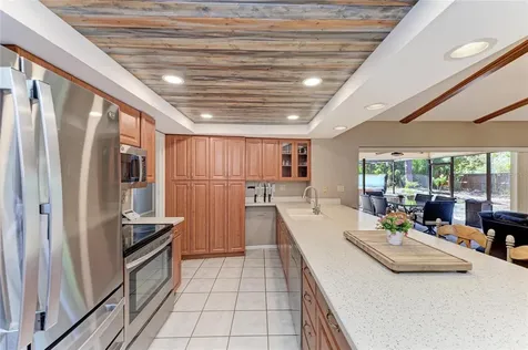 108 70th Street NW Bradenton FL 34209