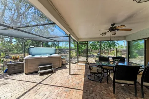 108 70th Street NW Bradenton FL 34209