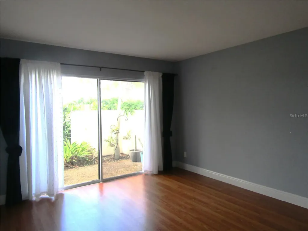 2405 Crispin Court Sarasota FL 34235